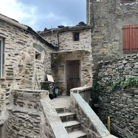 Dom wakacyjny Maison De Village *