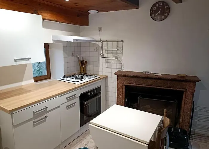 Maison De Village 度假居 *